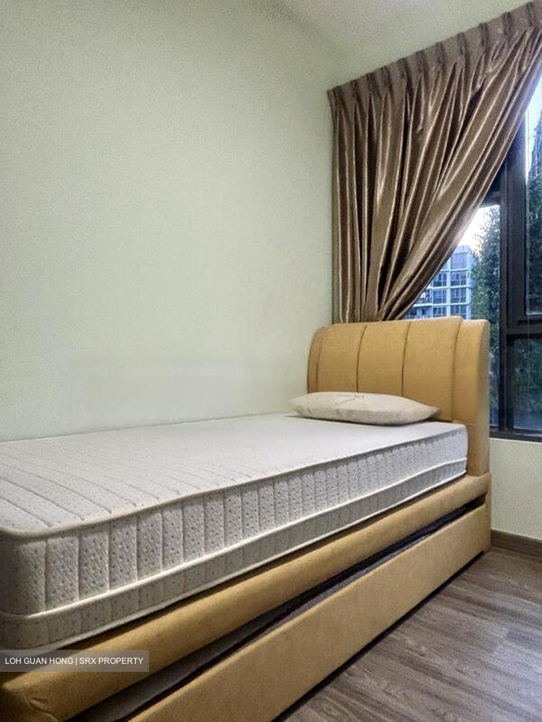 The Brownstone (D27), Condominium #500362321